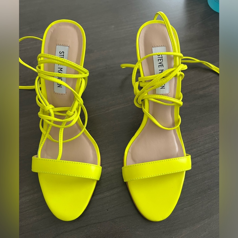 Steve Madden lace up heels